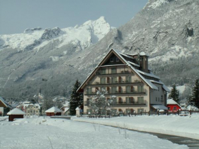 Гостиница Hotel Mangart, Бовец